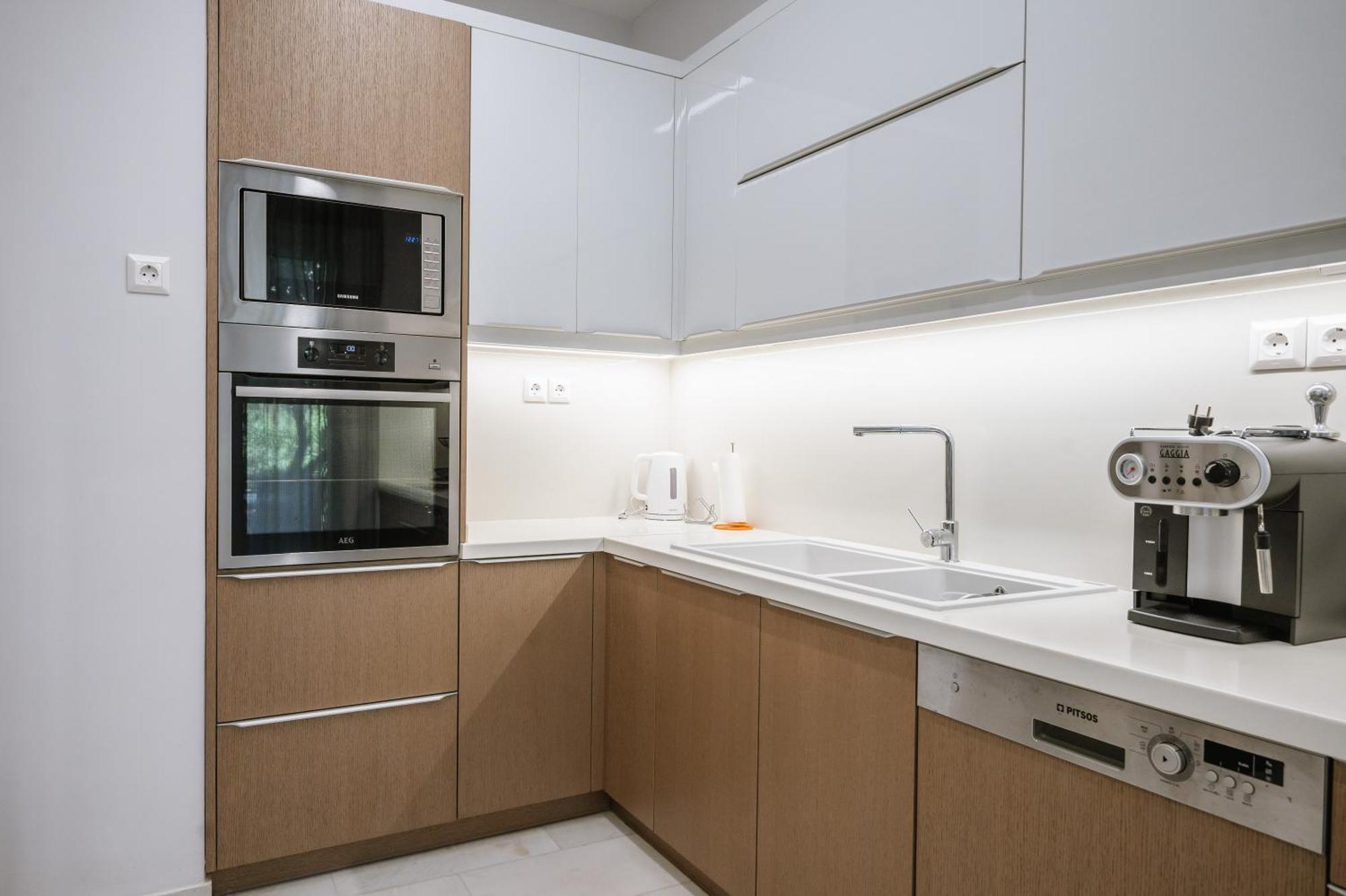 Brand New Family House Est. 2023 Apartment Ираклио Екстериор снимка